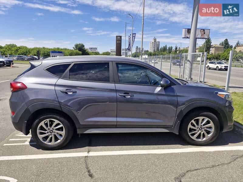 Позашляховик / Кросовер Hyundai Tucson 2018 в Києві