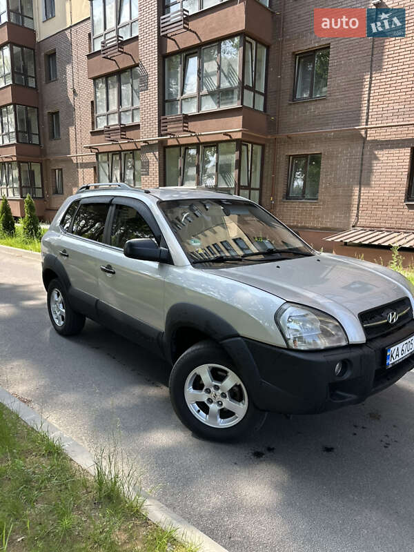 Внедорожник / Кроссовер Hyundai Tucson 2008 в Чернигове