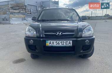 Внедорожник / Кроссовер Hyundai Tucson 2008 в 