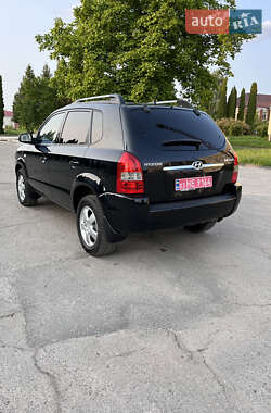 Позашляховик / Кросовер Hyundai Tucson 2005 в 