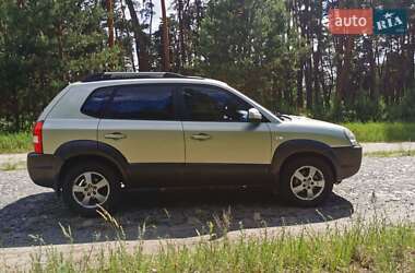 Внедорожник / Кроссовер Hyundai Tucson 2007 в 