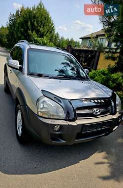 Внедорожник / Кроссовер Hyundai Tucson 2007 в 