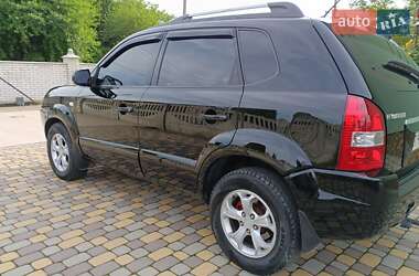 Внедорожник / Кроссовер Hyundai Tucson 2008 в 