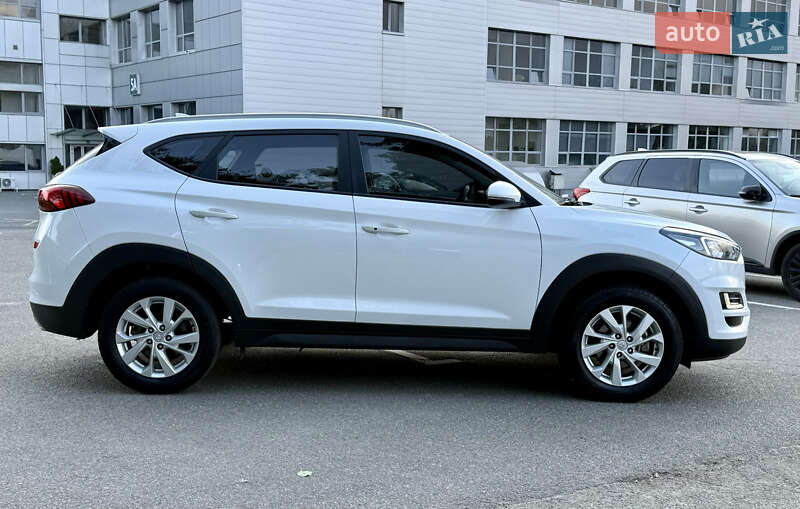 Внедорожник / Кроссовер Hyundai Tucson 2019 в Киеве