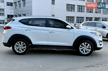 Внедорожник / Кроссовер Hyundai Tucson 2019 в 