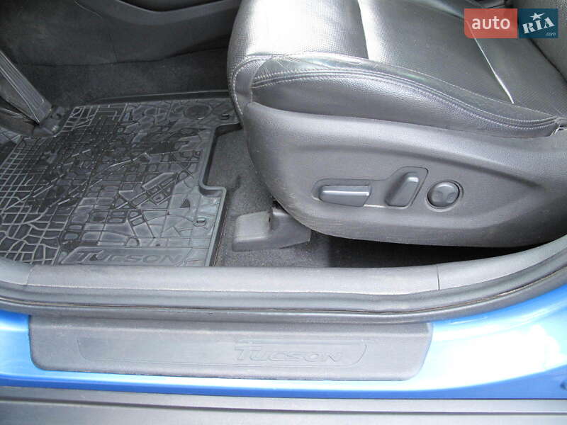 Внедорожник / Кроссовер Hyundai Tucson 2017 в Киеве