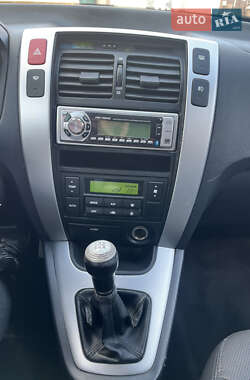 Внедорожник / Кроссовер Hyundai Tucson 2007 в 