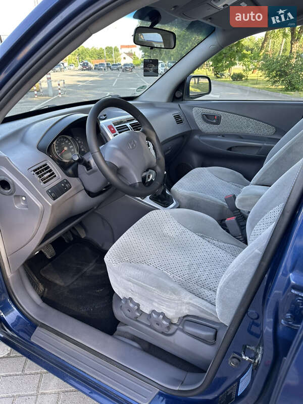 Позашляховик / Кросовер Hyundai Tucson 2004 в Коломиї
