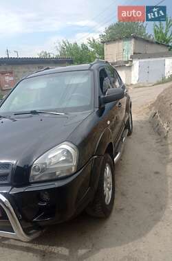 Внедорожник / Кроссовер Hyundai Tucson 2007 в 