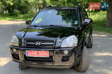 Внедорожник / Кроссовер Hyundai Tucson 2006 в 