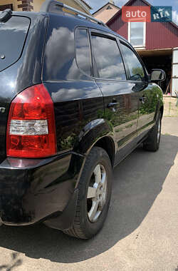 Внедорожник / Кроссовер Hyundai Tucson 2007 в 