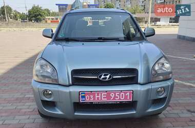 Внедорожник / Кроссовер Hyundai Tucson 2005 в 