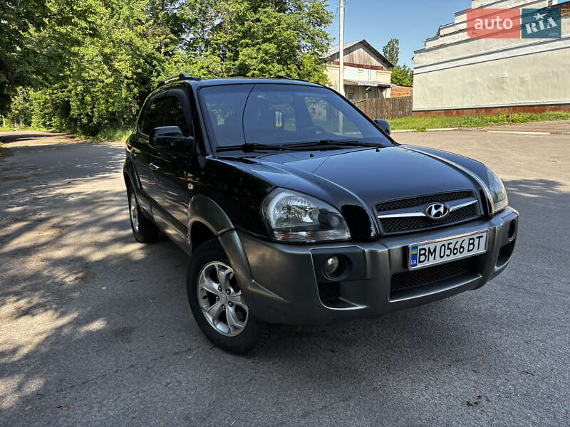 Внедорожник / Кроссовер Hyundai Tucson 2008 в 