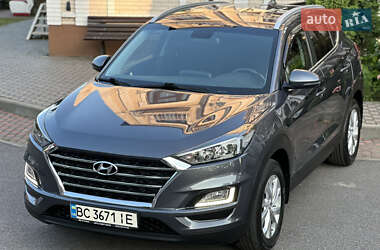 Внедорожник / Кроссовер Hyundai Tucson 2019 в 