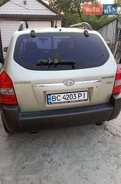 Внедорожник / Кроссовер Hyundai Tucson 2008 в 