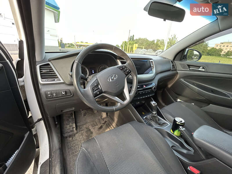 Внедорожник / Кроссовер Hyundai Tucson 2017 в Кременчуге
