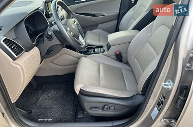 Внедорожник / Кроссовер Hyundai Tucson 2019 в 
