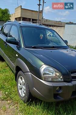 Позашляховик / Кросовер Hyundai Tucson 2008 в Рівному