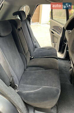 Внедорожник / Кроссовер Hyundai Tucson 2008 в 