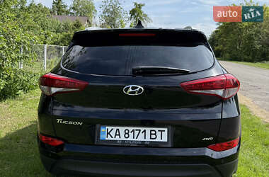 Внедорожник / Кроссовер Hyundai Tucson 2017 в 