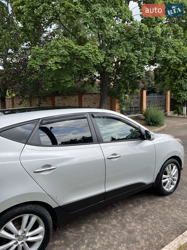 Позашляховик / Кросовер Hyundai Tucson 2012 в Кривому Розі