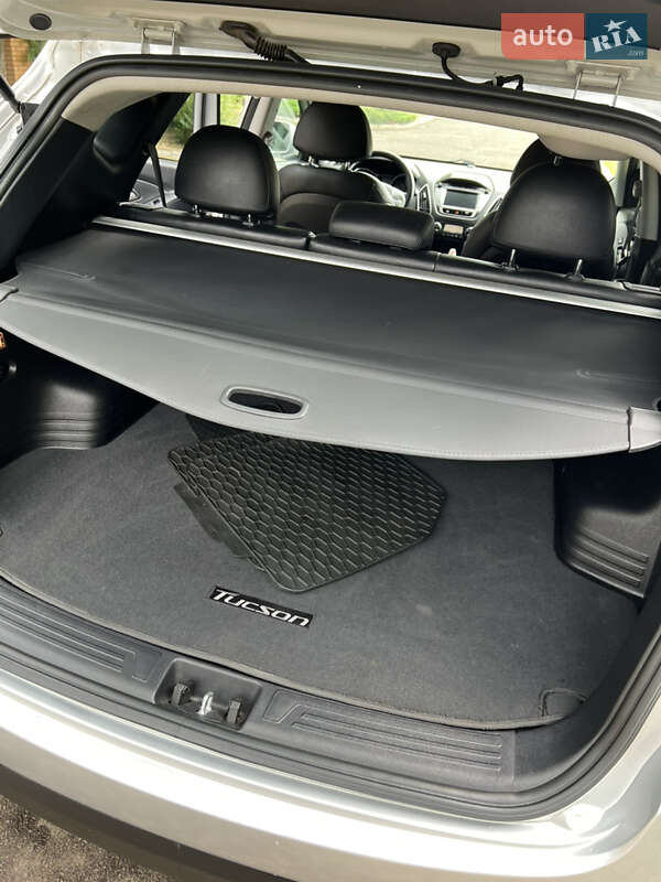 Позашляховик / Кросовер Hyundai Tucson 2012 в Кривому Розі