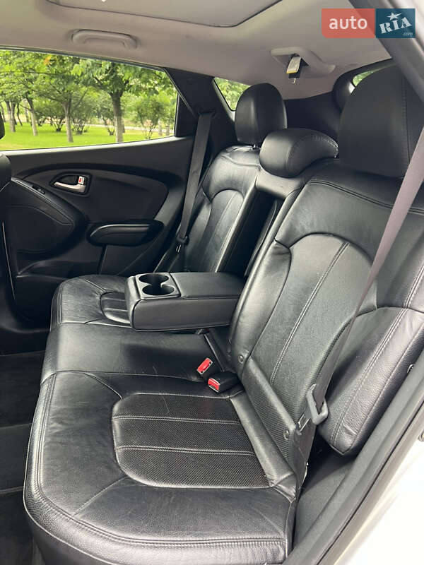 Позашляховик / Кросовер Hyundai Tucson 2012 в Кривому Розі