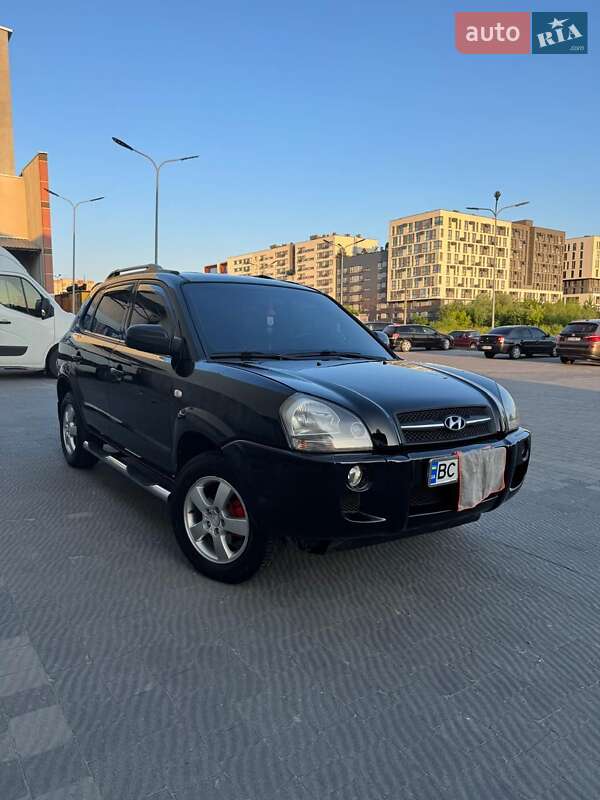 Позашляховик / Кросовер Hyundai Tucson 2007 в Львові