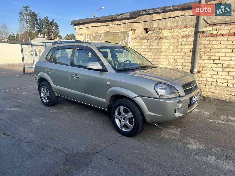 Позашляховик / Кросовер Hyundai Tucson 2007 в Чернігові
