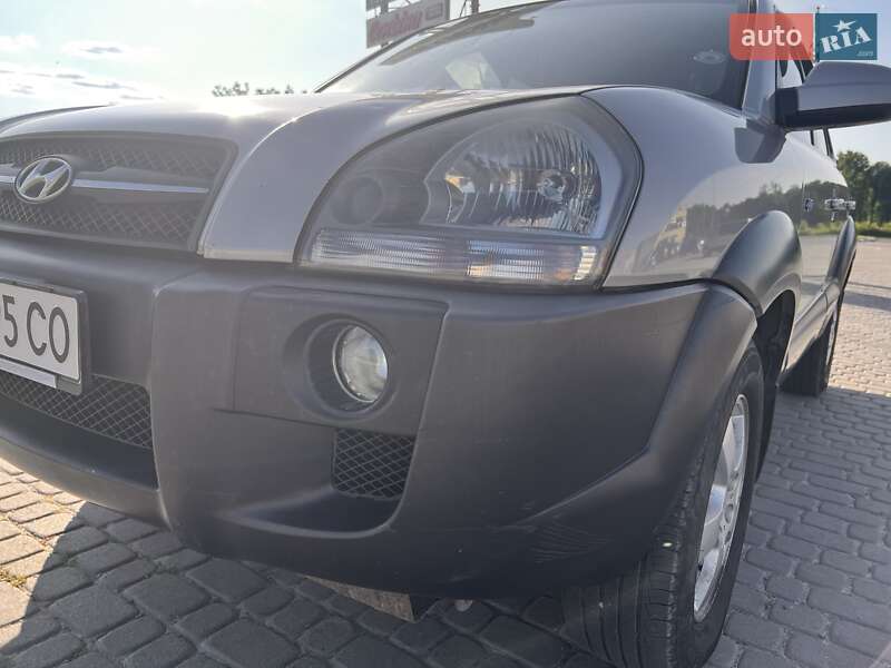 Позашляховик / Кросовер Hyundai Tucson 2008 в Львові