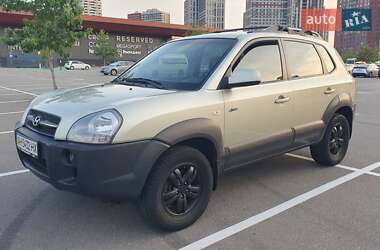 Позашляховик / Кросовер Hyundai Tucson 2008 в Києві