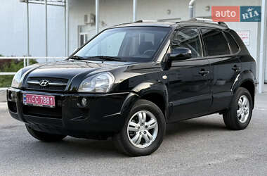 Внедорожник / Кроссовер Hyundai Tucson 2008 в 