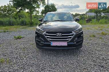 Позашляховик / Кросовер Hyundai Tucson 2016 в Львові