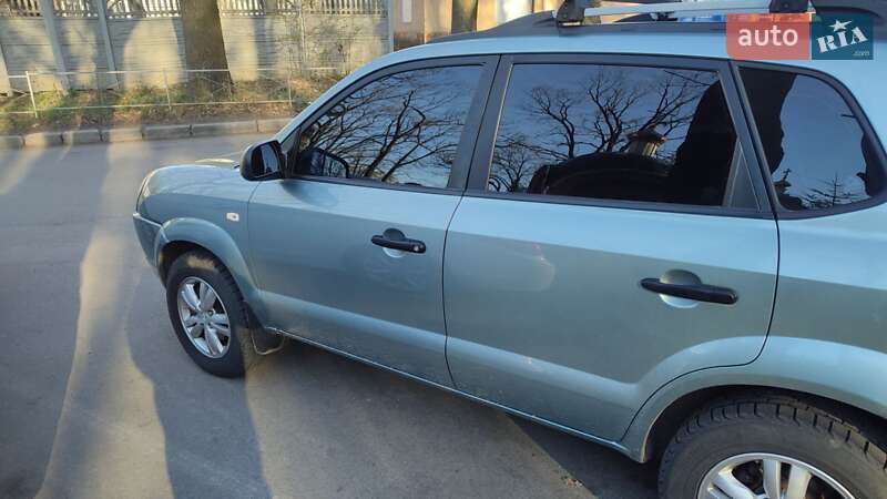 Внедорожник / Кроссовер Hyundai Tucson 2008 в Бершади