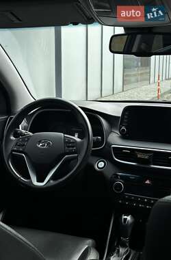 Внедорожник / Кроссовер Hyundai Tucson 2019 в 