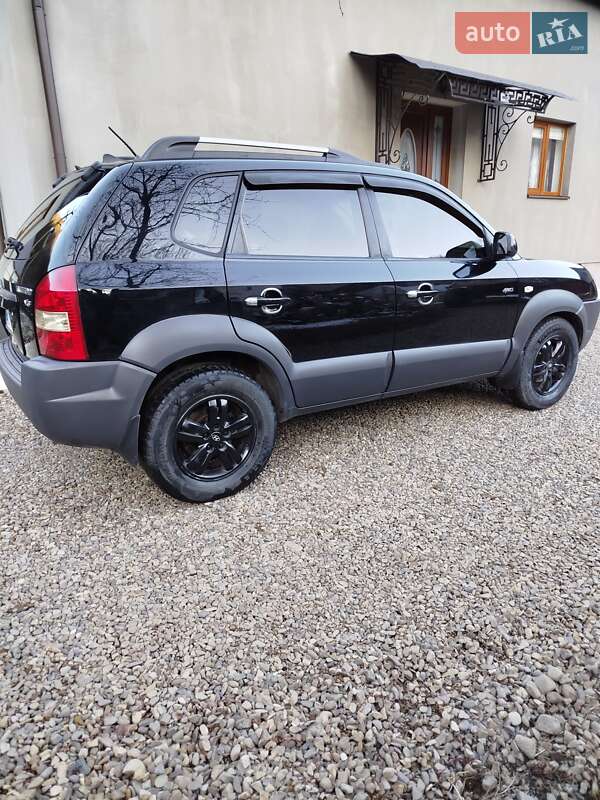 Позашляховик / Кросовер Hyundai Tucson 2006 в Тячеві