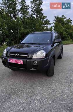 Внедорожник / Кроссовер Hyundai Tucson 2006 в 