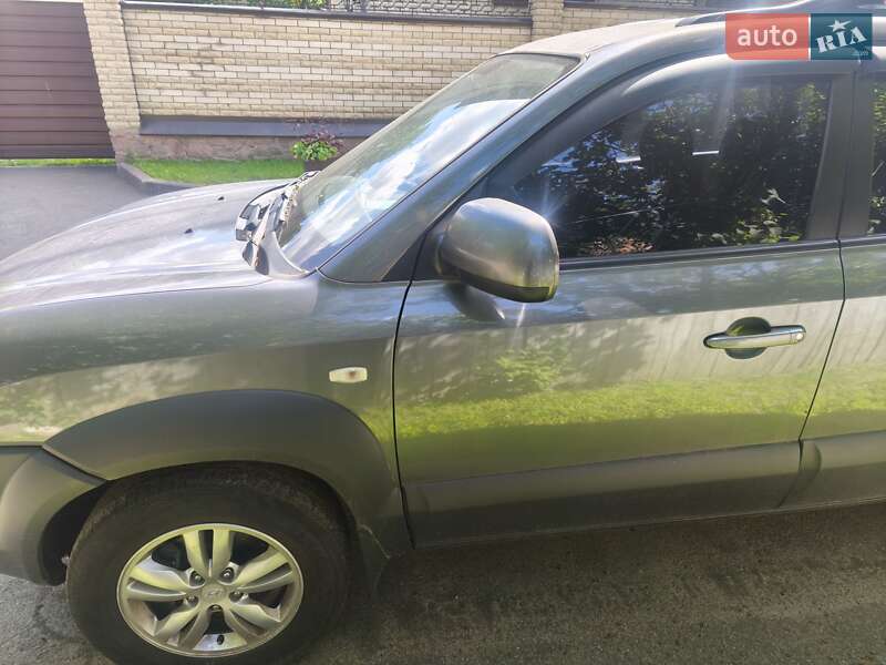Внедорожник / Кроссовер Hyundai Tucson 2011 в Киеве