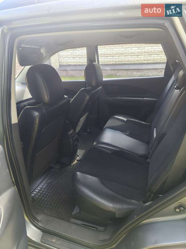 Внедорожник / Кроссовер Hyundai Tucson 2011 в Киеве