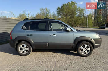 Позашляховик / Кросовер Hyundai Tucson 2008 в Києві