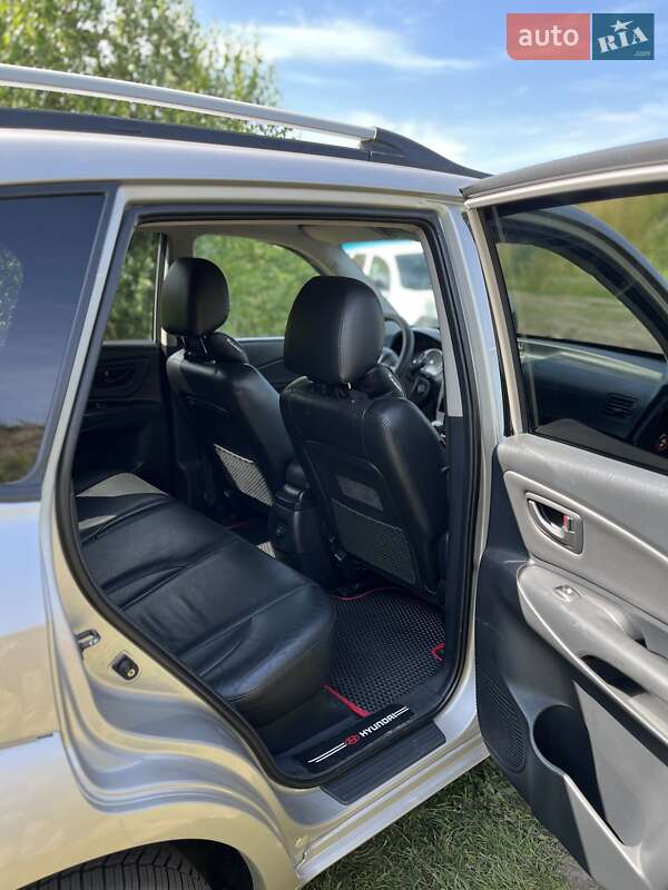 Позашляховик / Кросовер Hyundai Tucson 2007 в Житомирі