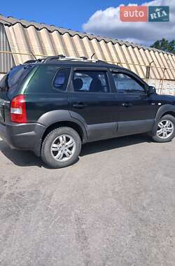 Внедорожник / Кроссовер Hyundai Tucson 2008 в 