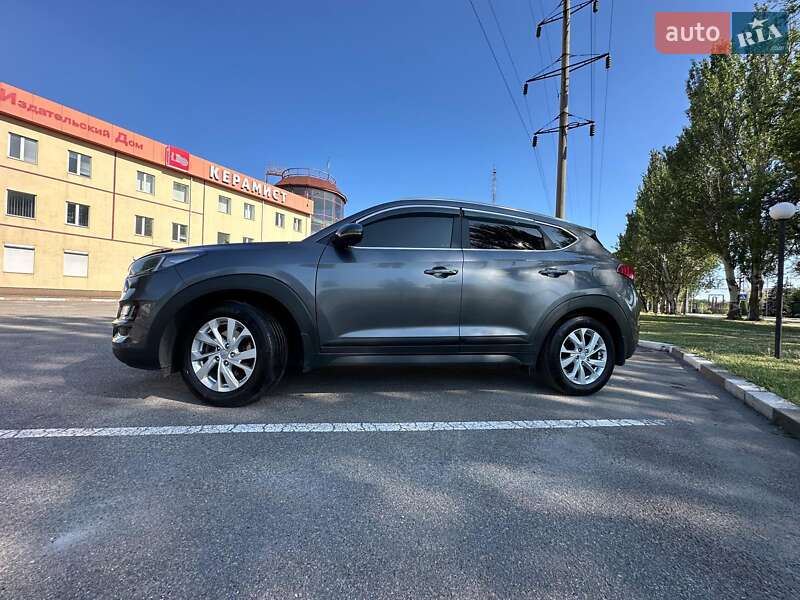Позашляховик / Кросовер Hyundai Tucson 2019 в Запоріжжі