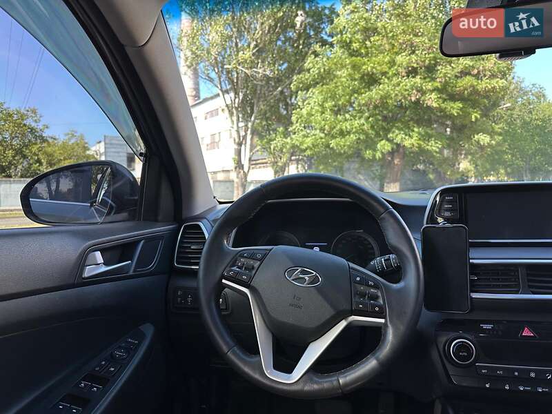 Позашляховик / Кросовер Hyundai Tucson 2019 в Запоріжжі