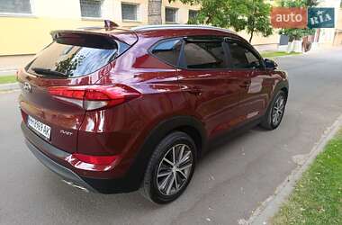 Внедорожник / Кроссовер Hyundai Tucson 2015 в Белгороде-Днестровском