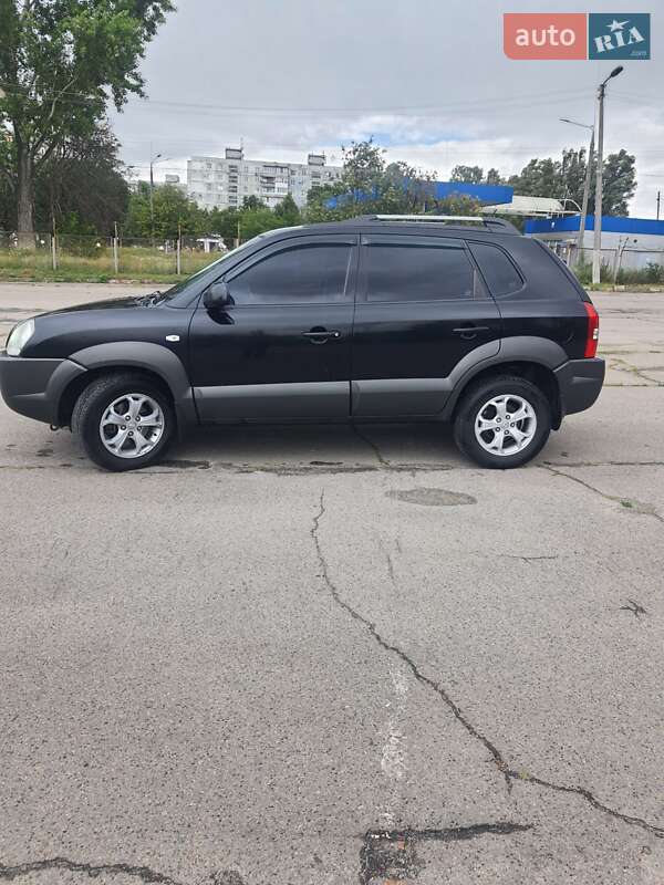 Позашляховик / Кросовер Hyundai Tucson 2009 в Одесі