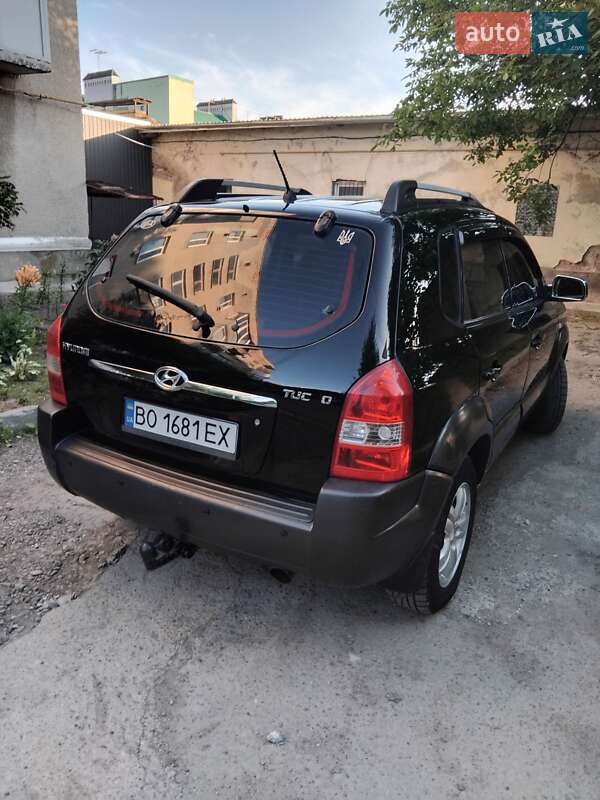 Внедорожник / Кроссовер Hyundai Tucson 2007 в Залещиках фото 6 Внедорожник / Кроссовер Hyundai Tucson 2007 в Залещиках