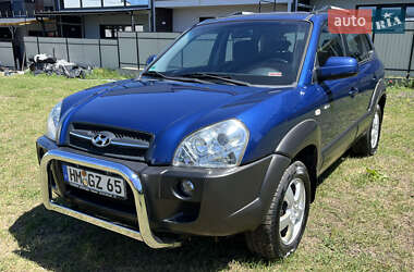 Позашляховик / Кросовер Hyundai Tucson 2007 в Чернівцях
