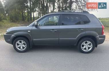 Позашляховик / Кросовер Hyundai Tucson 2010 в 
