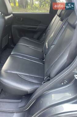 Позашляховик / Кросовер Hyundai Tucson 2010 в 